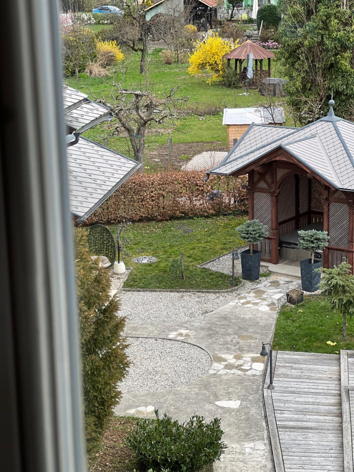 Vila Alice Bled - Adults Only Bagian luar foto