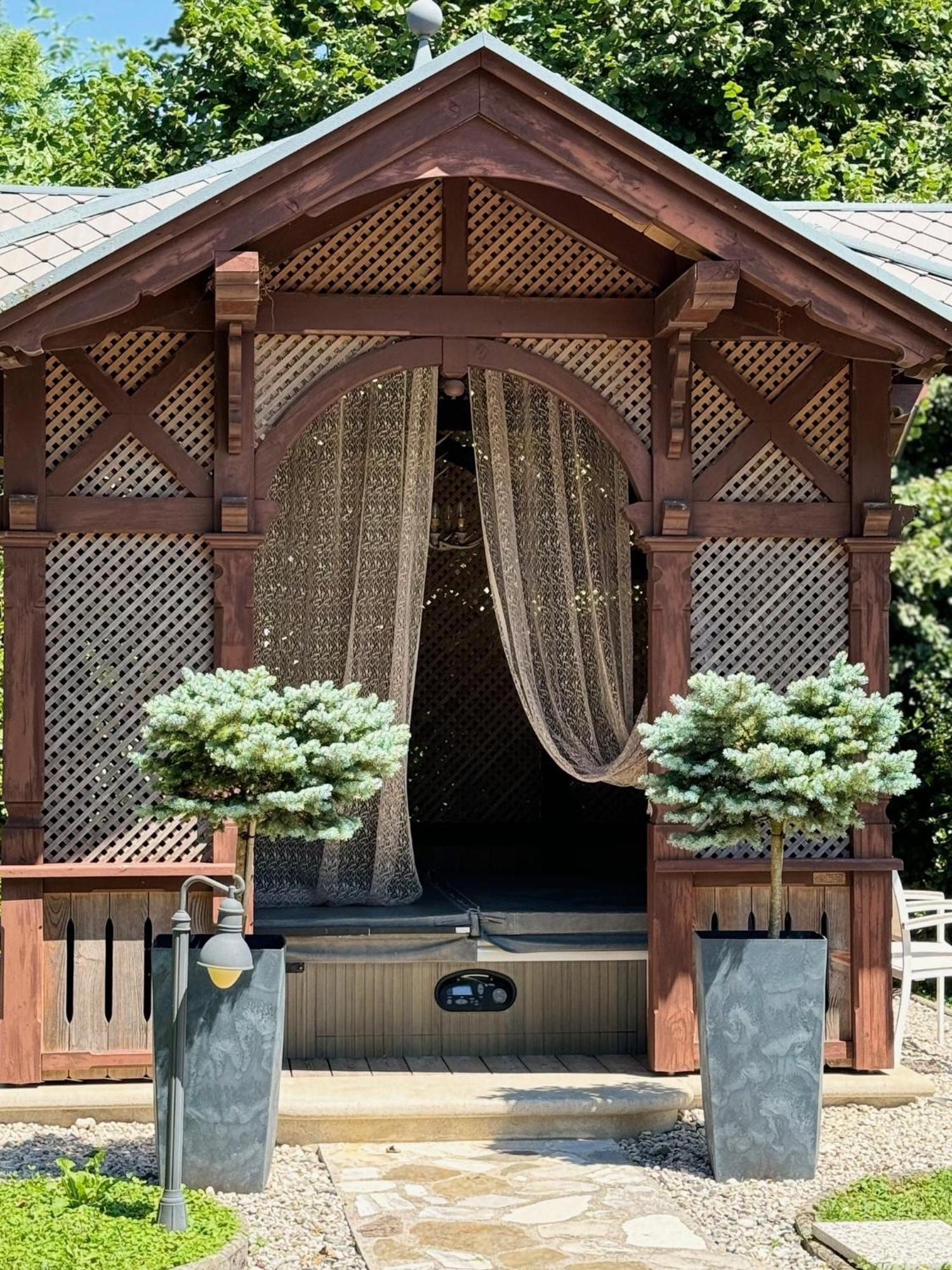 Vila Alice Bled - Adults Only Bagian luar foto